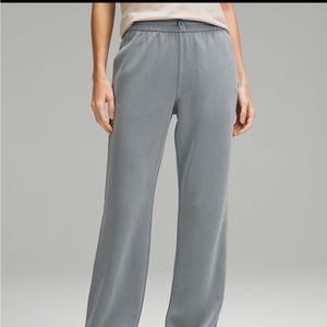 NEW LULU Softstreame high rise pant *short*